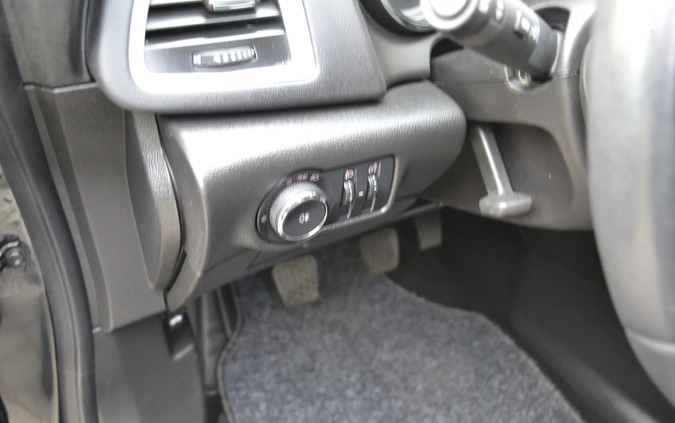 Opel Astra cena 32900 przebieg: 135000, rok produkcji 2014 z Radom małe 704